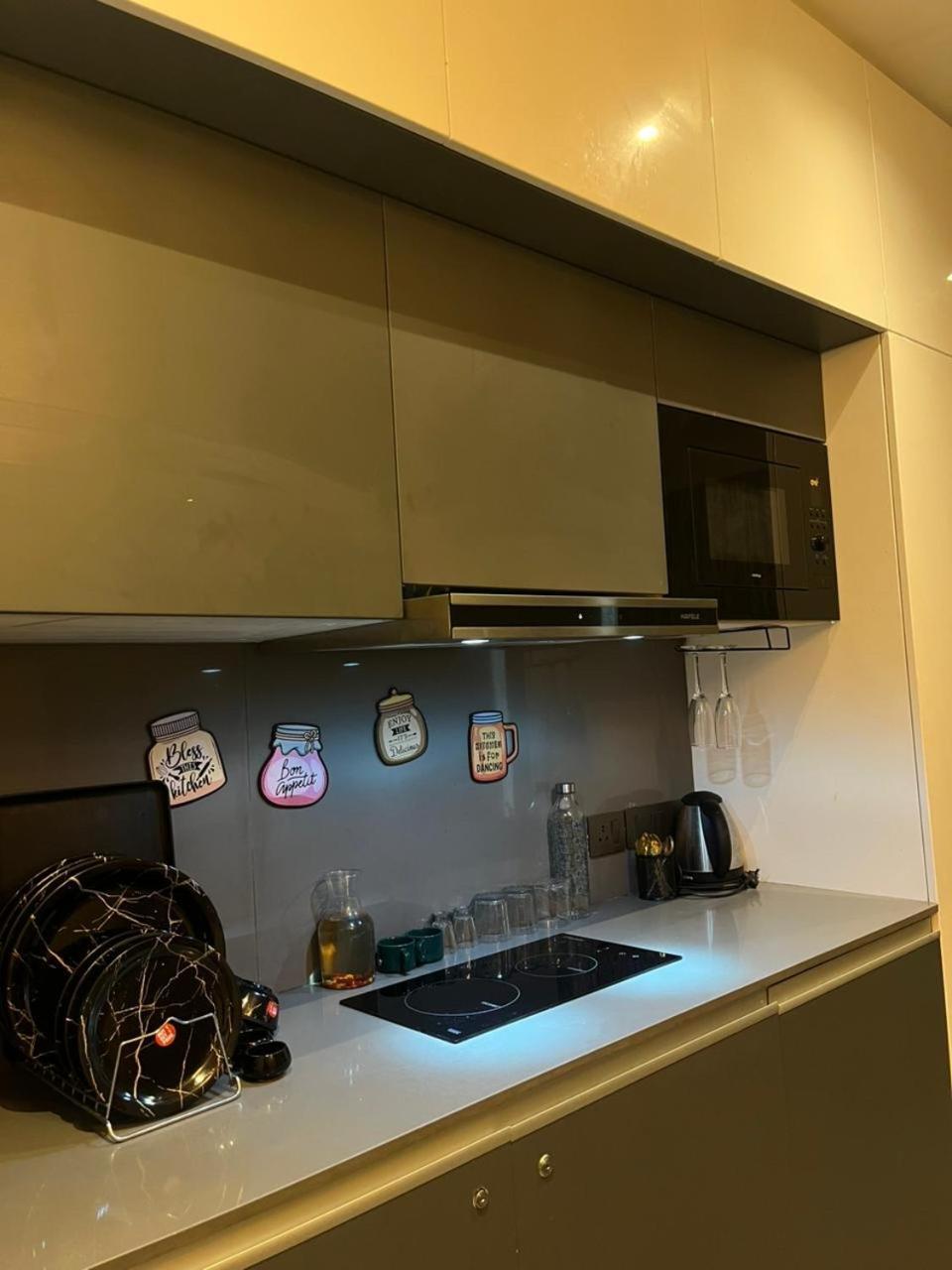 Apartment Theluxehorizon New Delhi
